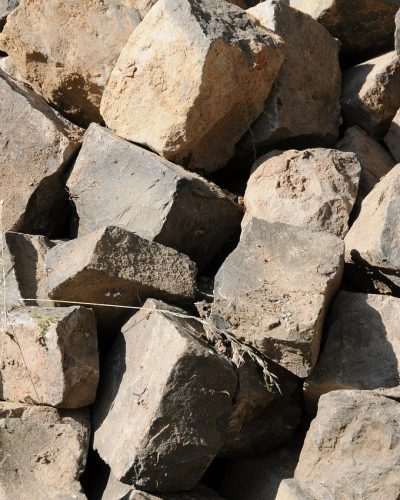 paving stones, basalt, cairn-493114.jpg